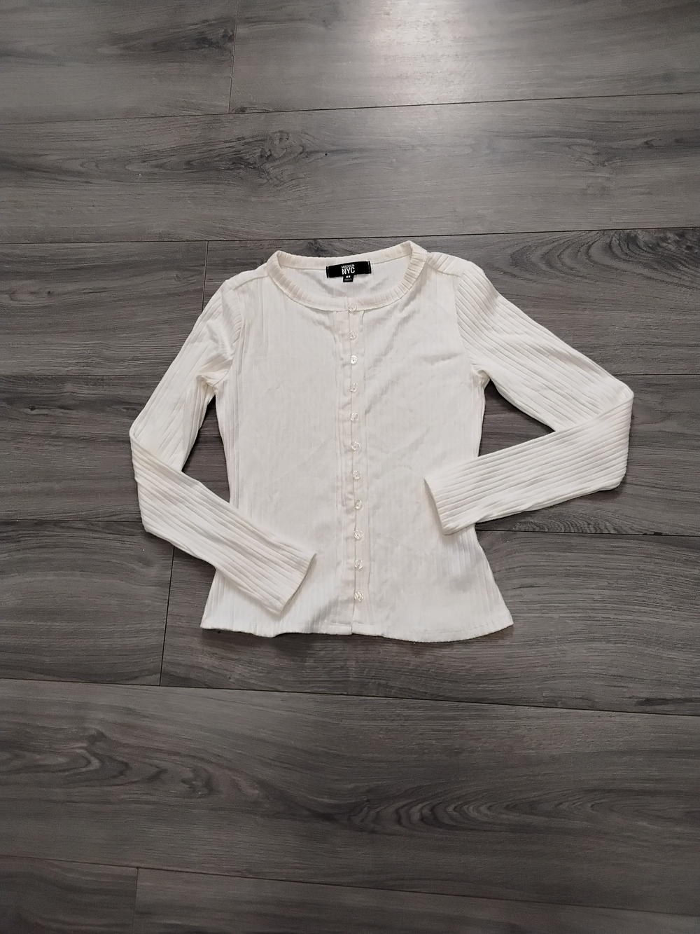 NYC White Ribbed Button-Front Long Sleeve Top